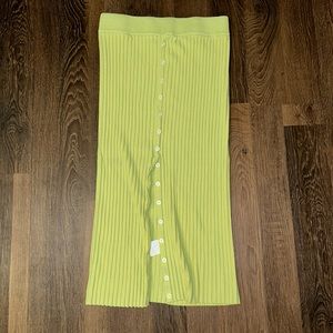 Like green ribbed skirt